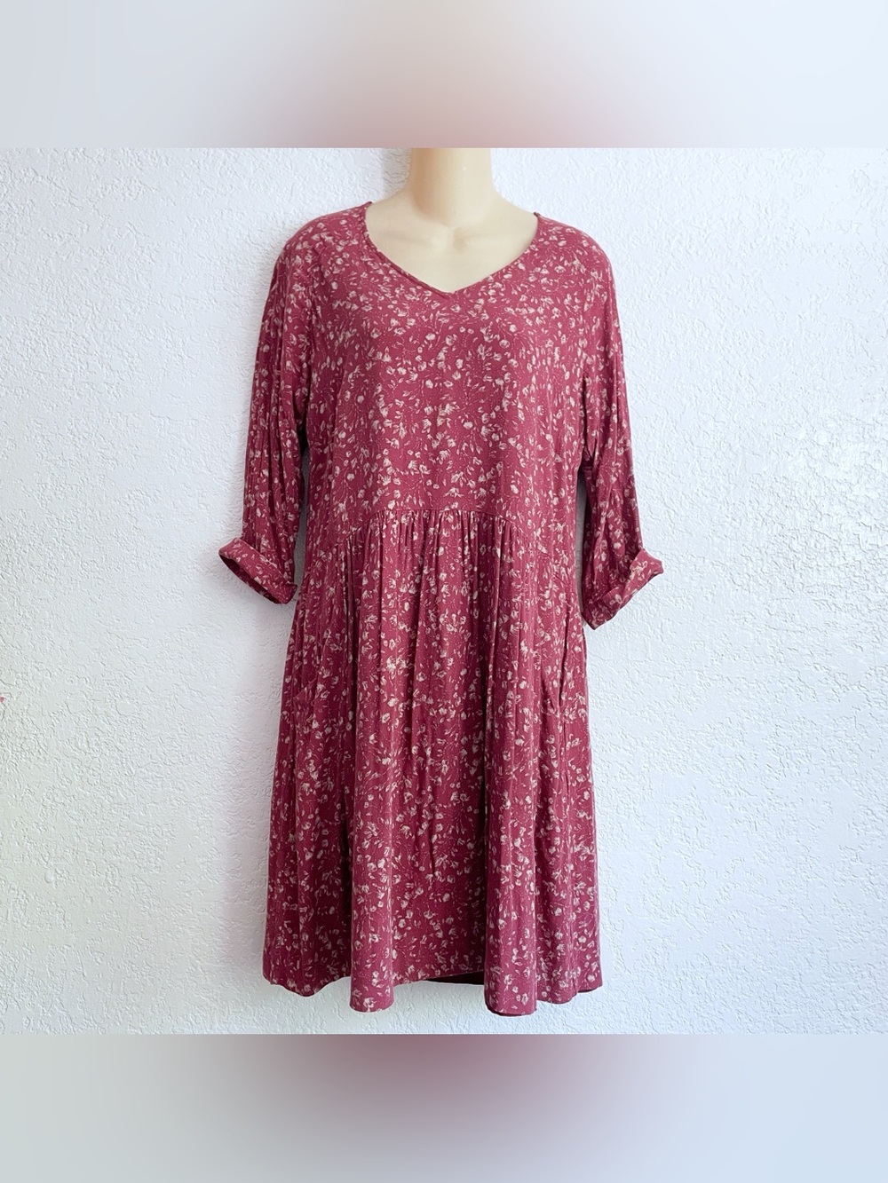 Garnet Hill Prairie Dusty Rose Ditsy Floral V-Neck Babydoll Skater Dress Size 4